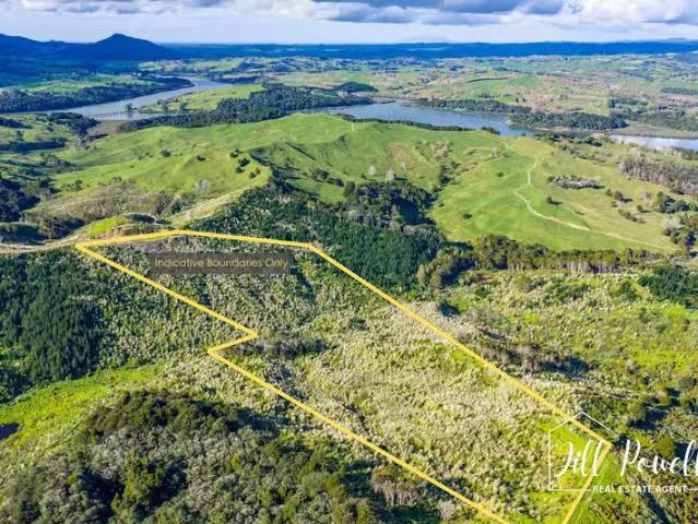 House for sale in Maungaturoto, Northland