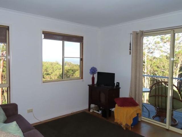 Cottage for sale in Stanthorpe, Queensland