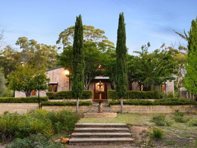 House for sale in Glenlyon, Victoria