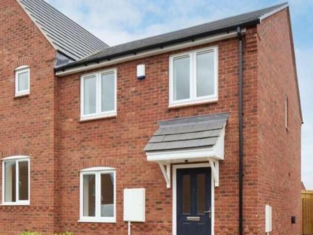 House for sale in Stanford On Avon, Leicestershire