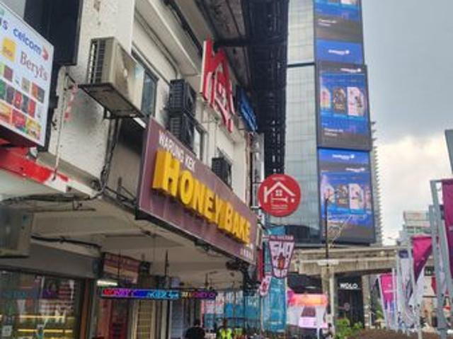Shop for rent in Country Heights Damansara, Kuala Lumpur