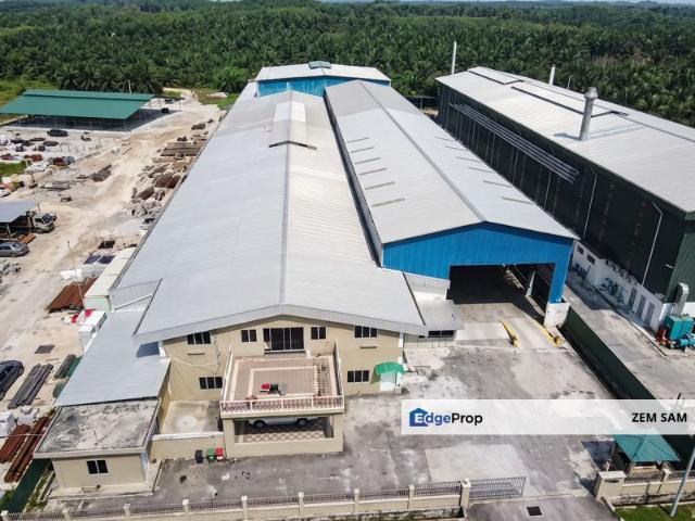 Warehouse for sale in Taman Desa Ramah, Teluk Intan