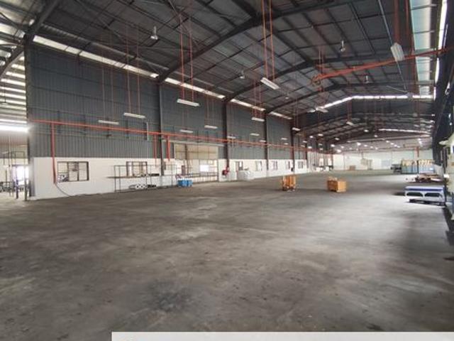 Warehouse for rent in Perak