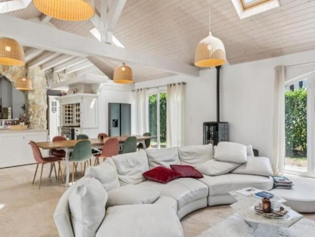 Haus kaufen in Pomy, Waadt