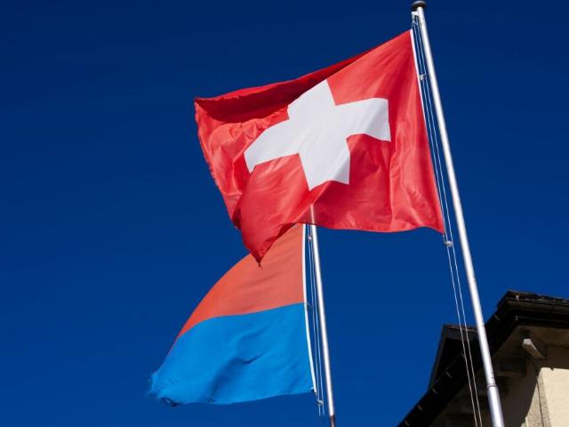 Mehrfamilienhaus kaufen in Chiasso, Tessin