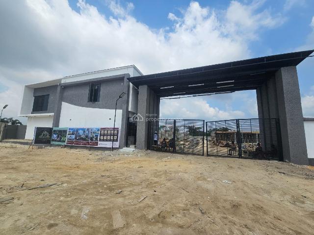 Duplex for sale in Eti Osa, Abuja