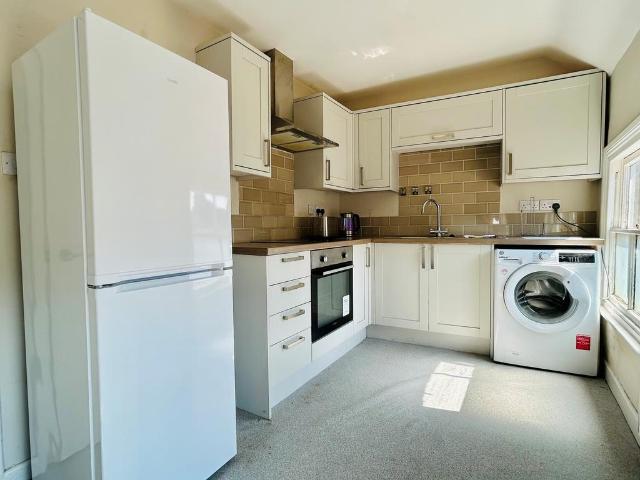Apartment for rent in Compton, Froggatt