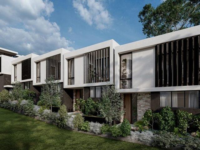 Townhouse for sale in Sutherland, New South Wales