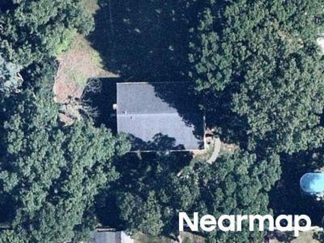 House for sale in North Amityville, Town of Babylon