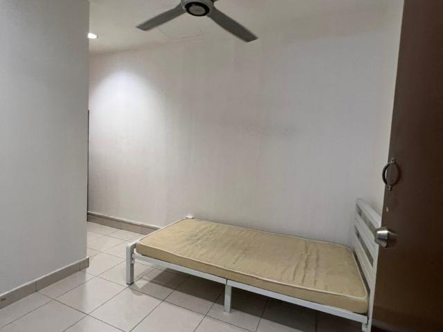 Room for rent in Alam Impian, Selangor