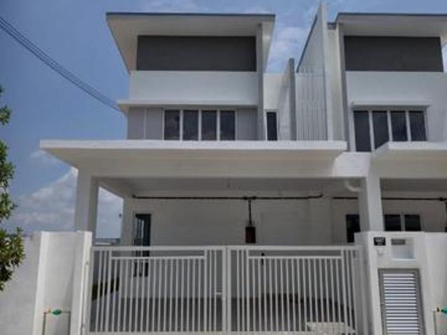 Terraced House for sale in Sendayan Village, Negeri Sembilan