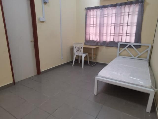 Room for rent in Alam Impian, Selangor