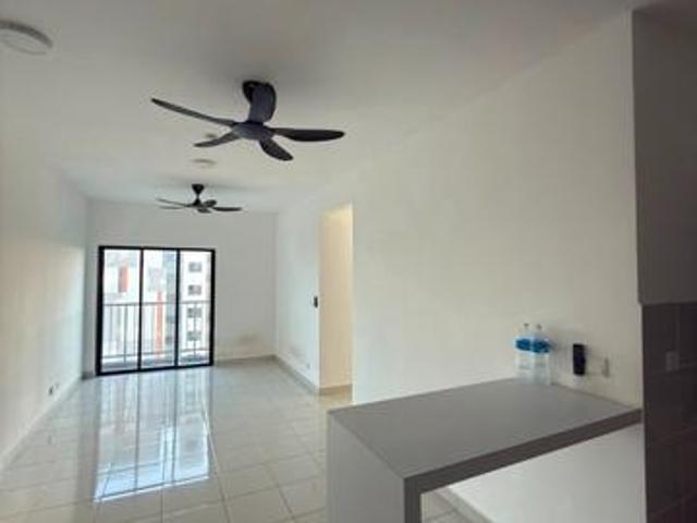 Apartment for rent in Tanjong Sepat, Selangor