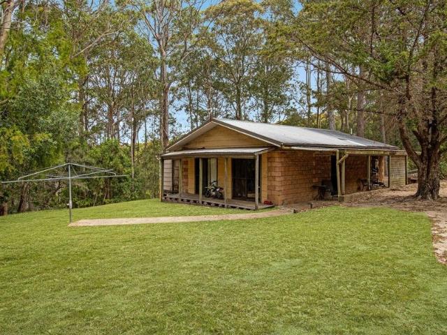 Cottage for sale in Moruya Heads, New South Wales