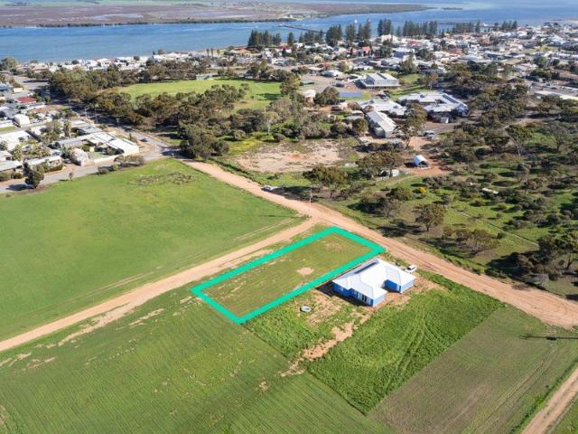 Land for sale in Port Broughton, South Australia