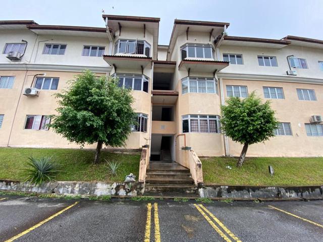 Apartment for sale in Kajang, Langat