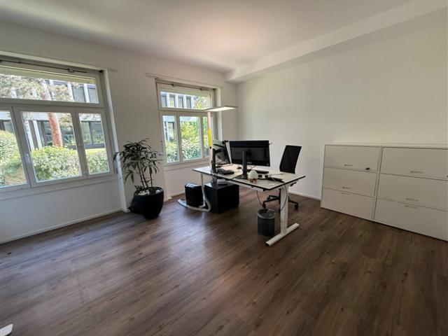 Büro mieten in Cheseaux-Lausanne, Waadt
