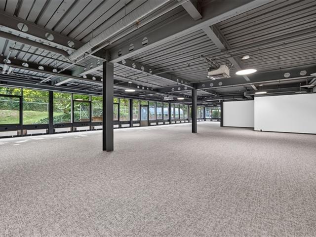 Büro mieten in Saint-Sulpice (VD), Waadt