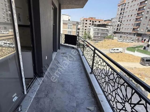 Menemen, İzmir içerisinde satılık mülk