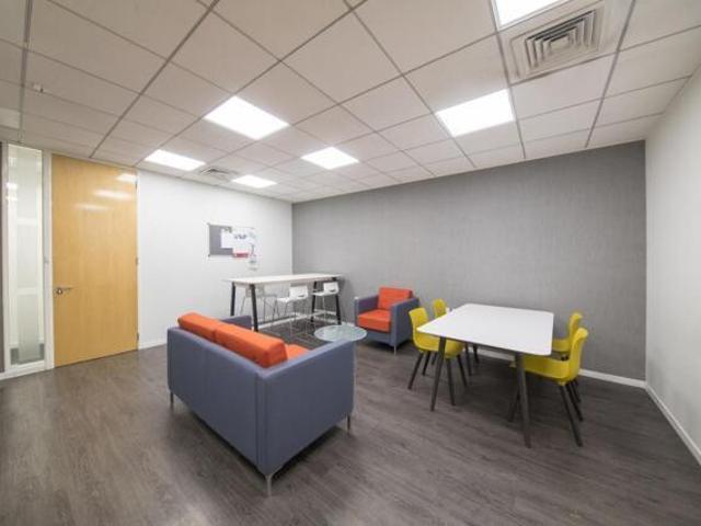 Office for rent in Almondsbury, Patchway