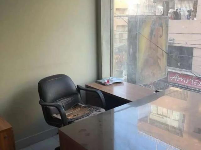 Commercial for rent in پی ای سی ایچ ایس بلاک 2, کراچی ڈویژن