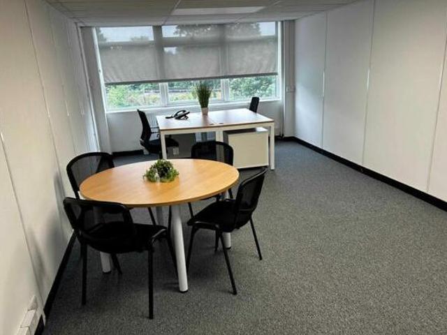 House for rent in Surrey, England