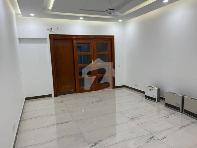 Office for rent in Rawalpindi, Islamabad Capital Territory