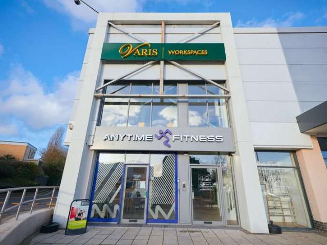 Office for rent in Elstree and Borehamwood, Borehamwood