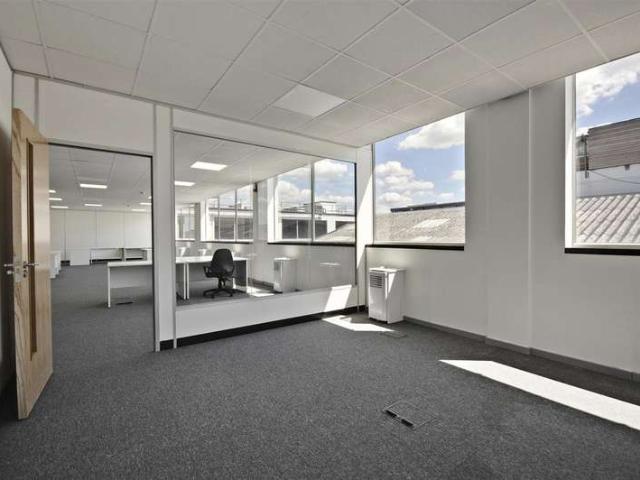 Office for rent in London Borough of Hounslow, Greater London