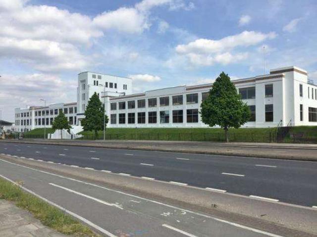 Office for rent in London Borough of Hounslow, Greater London
