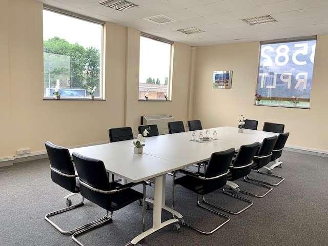 Office for rent in London Borough of Hounslow, Greater London