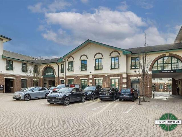 Office for rent in London Borough of Redbridge, Greater London