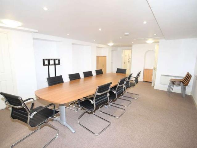 Office for rent in Oad Street, Kent