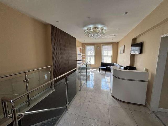 Office for sale in Milton, Hamerton