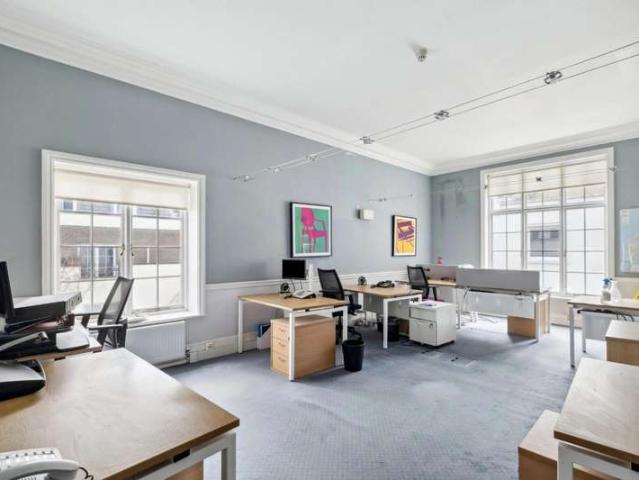 Office for sale in Mayfair, Greater London