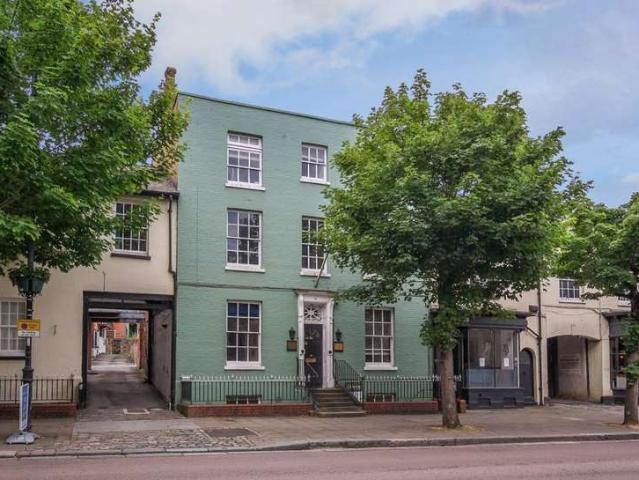 Office for rent in Ashlyns Estate, Pouchen End