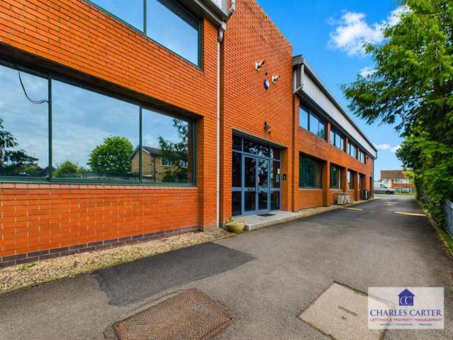 Office for rent in Tewkesbury, Pamington