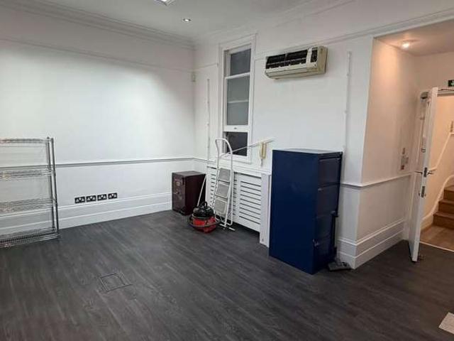Office for sale in City of Westminster, Greater London