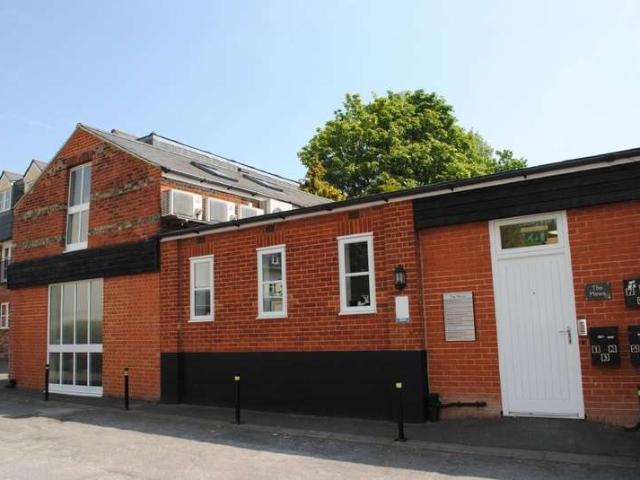 Office for rent in Warley, Brentwood