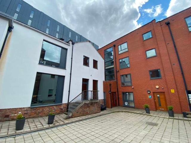 Office for rent in Ropewalks, Calderstones