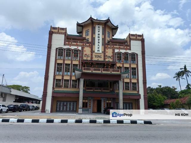 Shop for rent in Malaka