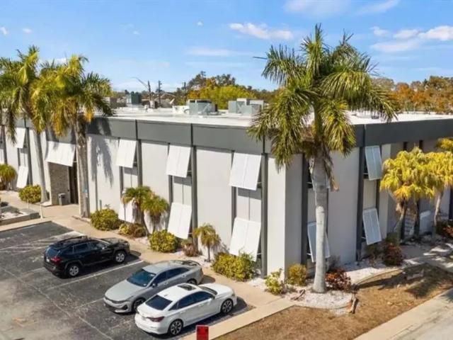 Office for sale in Largo, Florida