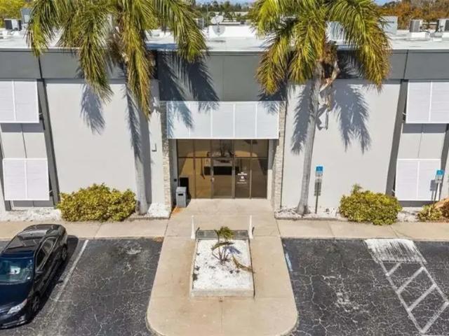 Office for sale in Largo, Florida