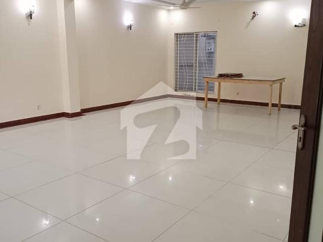 Office for rent in Rawalpindi, Islamabad Capital Territory