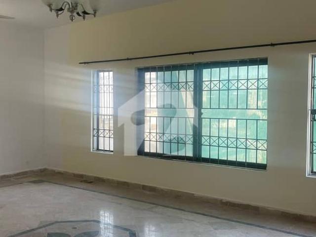 Office for rent in اسلام آباد, زون 1