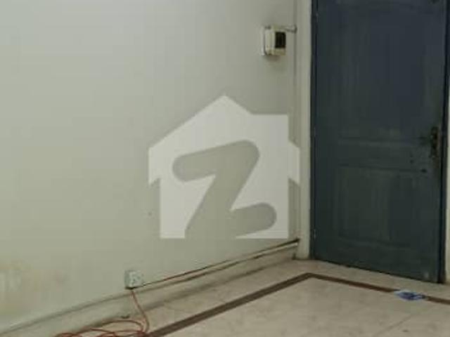 Office for rent in Rawalpindi, Islamabad Capital Territory