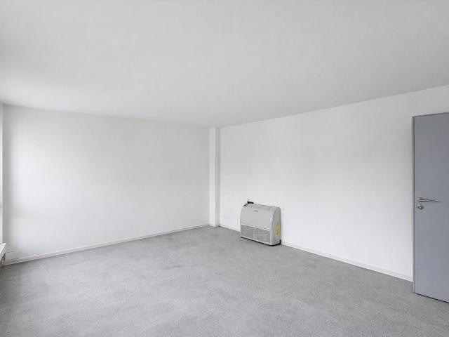 Büro kaufen in Affoltern am Albis, Zürich
