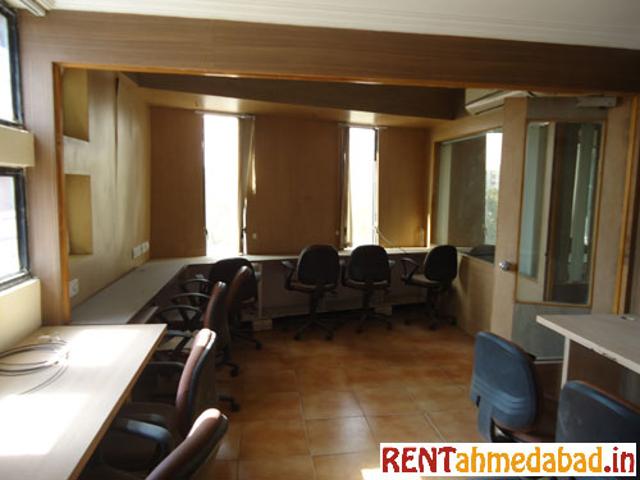 Office for rent in Ahmadabad, Gujarat