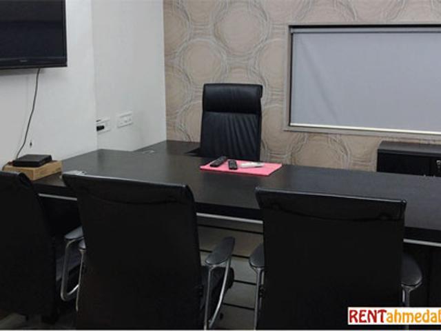 Office for rent in Ahmadabad, Gujarat