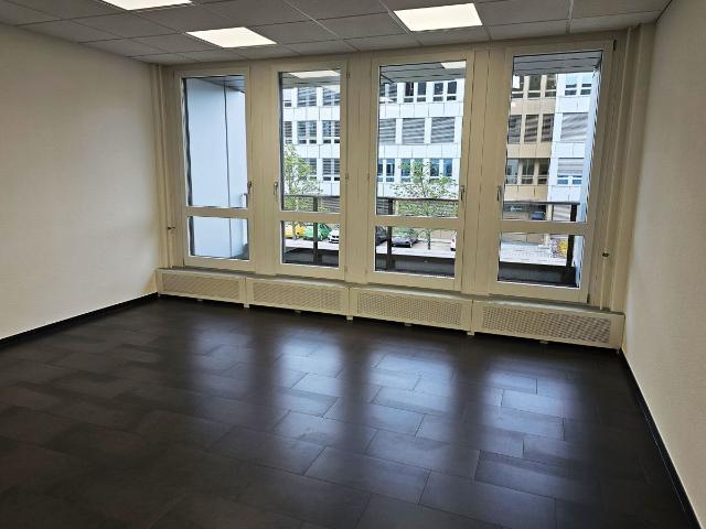 Büro kaufen in Baar, Zug